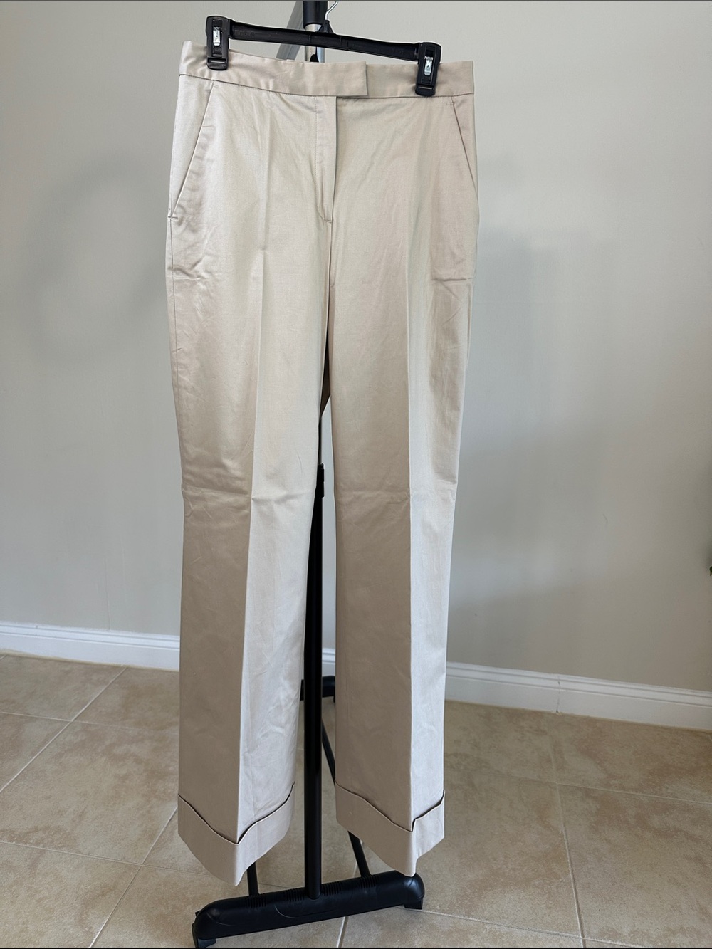 Massimo Dutti Men's Chinos in Light Beige